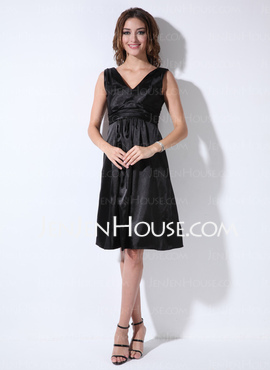 Empire V-neck Knee-Length Charmeuse Bridesmaid Dress With Ruffle (007021014)