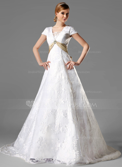 A-Line/Princess Square Neckline Chapel Train Satin Lace Wedding Dress With Lace Sashes Crystal Brooch (002000125)
