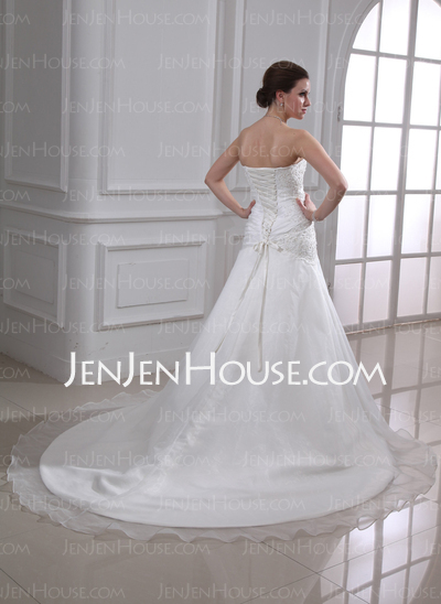 A-Line/Princess Sweetheart Chapel Train Taffeta Organza Wedding Dress With Ruffle Lace Beadwork (002000151)