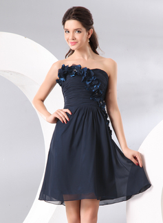 A-Lijn/Prinses Sweetheart Knielengte Chiffon Cocktailjurk met Roes Kraal Bloem(En) (016014084)