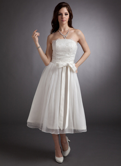 A-Line/Principessa Senza spalline Sotto il ginocchio Chiffon raso Abito per matrimonio con Pizzo Fusciacche (002020879)