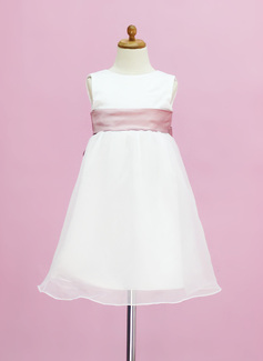 Keizer Ronde Hals Vloerlengte Organza Satin Bloemenmeisjes Jurk met Sash (010005332)