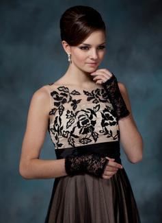 Lace Wrist Gloves (014020531)