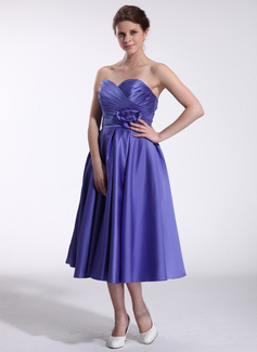 A-Line/Princess Sweetheart Tea-Length Satin Bridesmaid Dress With Ruffle Flower(s) (007026278)