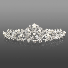 Silver Alloy Rhinestone And Pearl Cutout Heart Bridal Tiara (042008193)