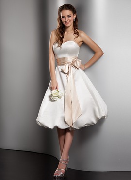 A-Line/Princess Sweetheart Knee-Length Satin Wedding Dress With Sashes (002001379)
