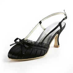 Satin Spule Absatz Geschlossene Zehe Slingpumps Absatzschuhe Brautschuhe mit Rüschen (047025061)