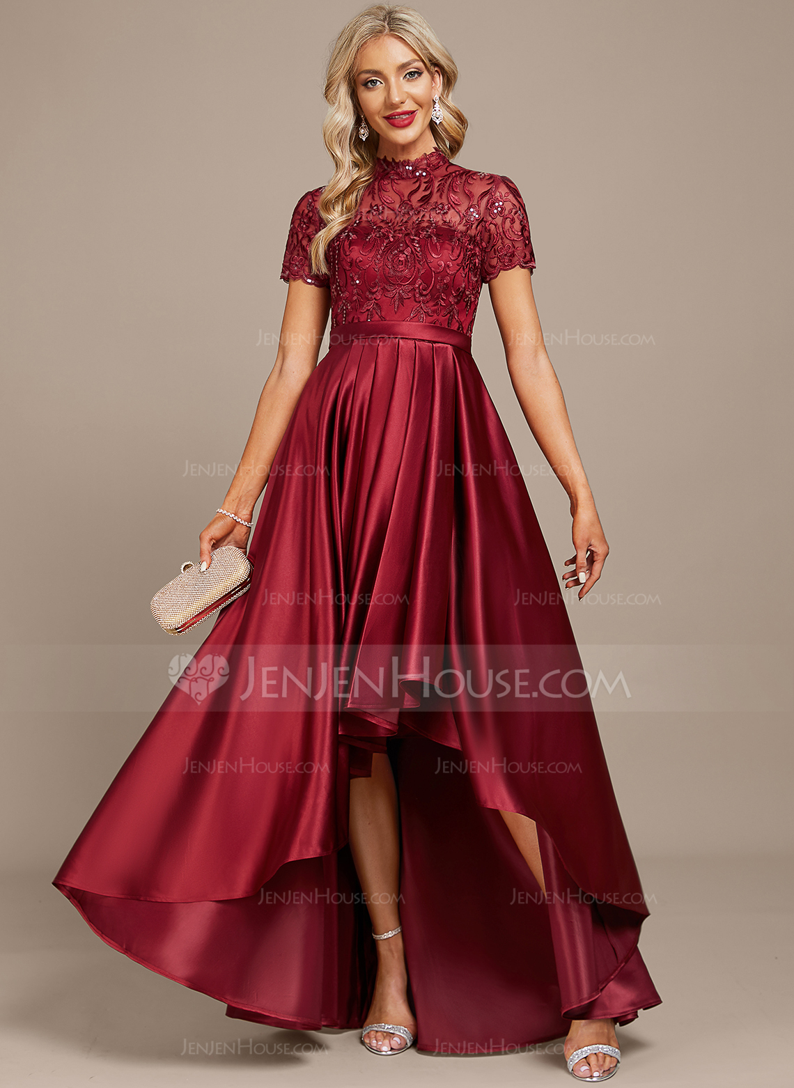 Kjole Maxi i Sateng med Høyhalser Plissert