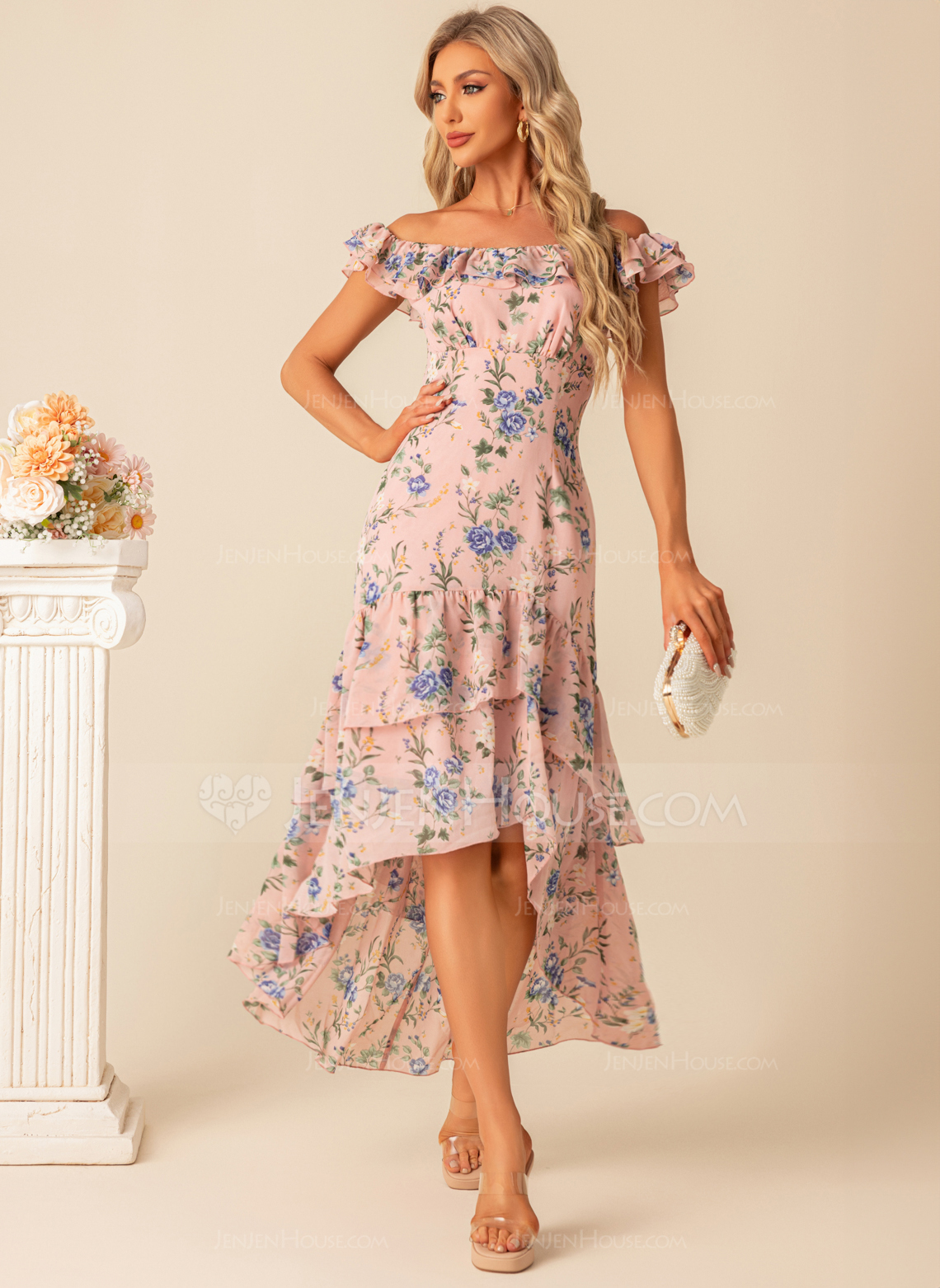 Trompet/Havfrue Off-shoulder Asymmetrisk Gulvlængde Chiffon Brudepigekjole med Flæsekanter 