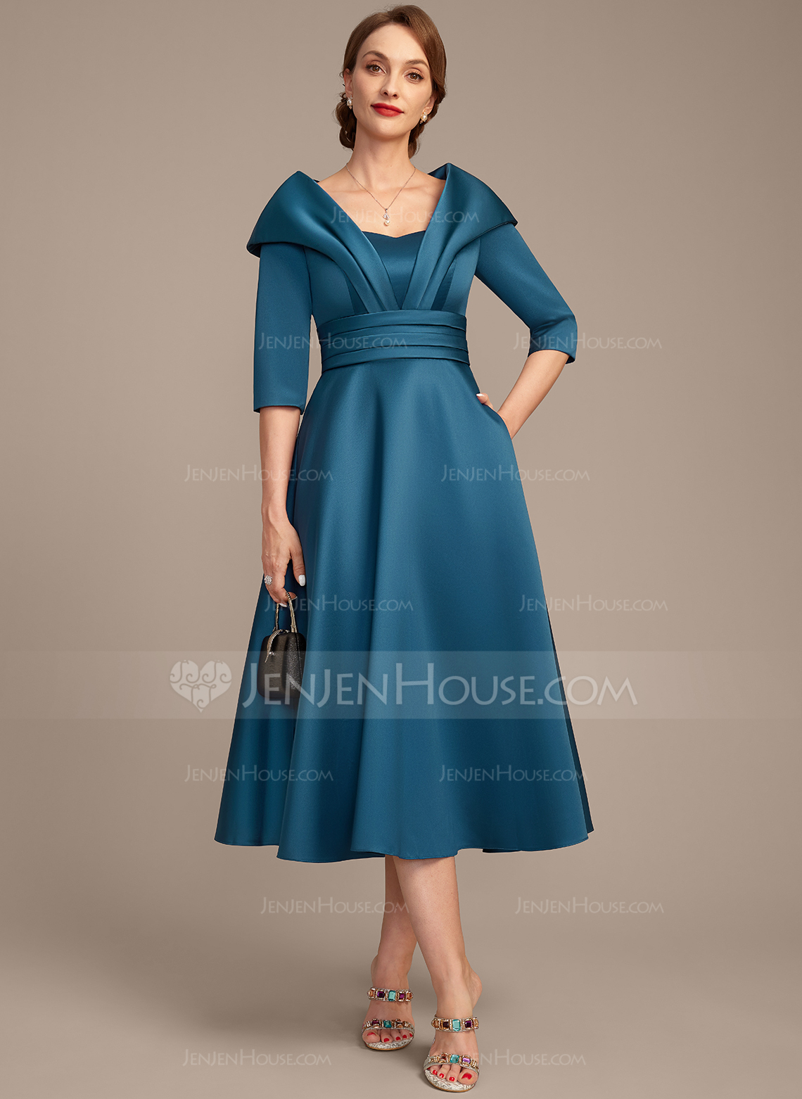 A-line Sweetheart Collared Tea-Length Satin Mother of the Bride Dress With Pleated 