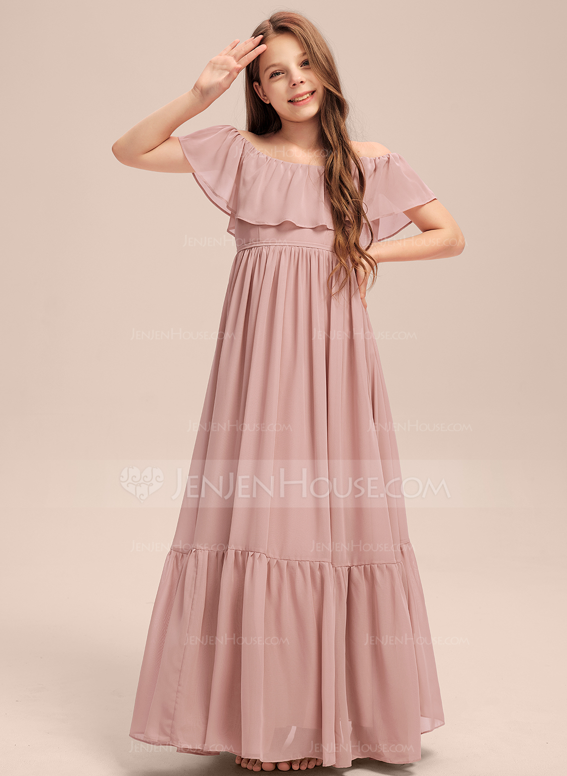 A-line kjole Bare skuldre Gulvlengde Chiffong Brudepikekjole til tenåringer med Brusende Volanger 