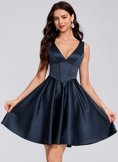 A-line V-Neck Short Satin Homecoming Dress With Ruched 