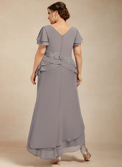 Sheath/Column V-Neck Asymmetrical Chiffon Mother of the Bride Dress With Appliques Lace 