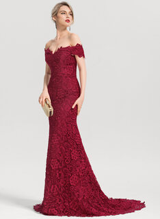 Robe maxi à épaules dénudées bustier en dentelle