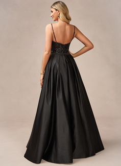 Jurk maximum van pailletten met overrok