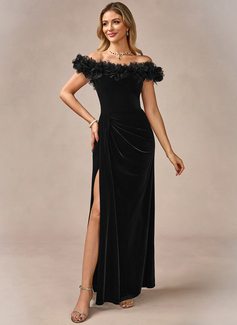 Flower Off the Shoulder Sleeveless Sheath/Column Velvet Maxi Dress 