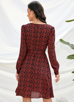 V-hals Lange ermer Ferie A-line kjole Chiffong Mini Motekjoler 