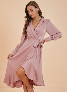 Frynse V-hals Lange ermer A-line kjole Polyester Asymmetrisk Motekjoler 