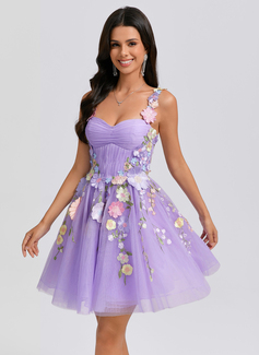 Ball-Gown/Princess Sweetheart Short Tulle Homecoming Dress With Pleated Flower 