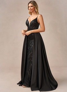 Jurk maximum van pailletten met overrok