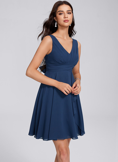 A-line V-Neck Short Chiffon Homecoming Dress With Bow Ruffle Ruched 