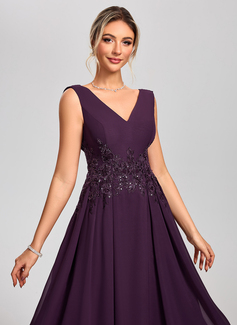 A-line V-Neck Tea-Length Chiffon Lace Cocktail Dress With Sequins 