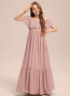 A-line kjole Bare skuldre Gulvlengde Chiffong Brudepikekjole til tenåringer med Brusende Volanger 