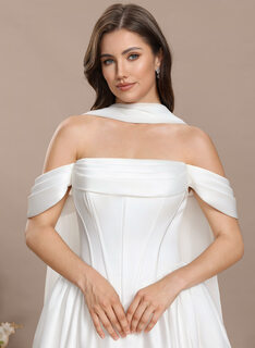 Robe princesse à épaules dénudées bustier multipositions en mousseline