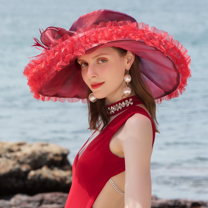 Kvinner Bred rand Rhinestone Faux fjær Organza Bryllup Kentucky Derby Kirkehatter 