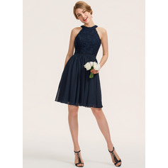 Kjole Midi i Chiffon med Halterneck