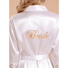 Robe de chambre brodée en satin dentelle douce pour mariée