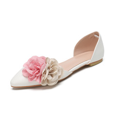 Женский Свадебная обувь Искусственная кожа Плоский каблук Point Toe Свадебные Каблуки Свадебная обувь Цветок свадьба обувь 