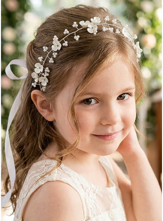 Perles petite fille d'honneur coiffes