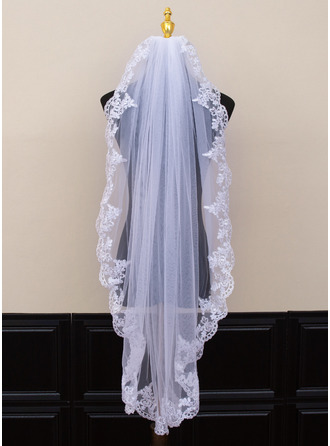 Lace Edge Single Tier Bridal Fingertip Length 39" Wedding Veils