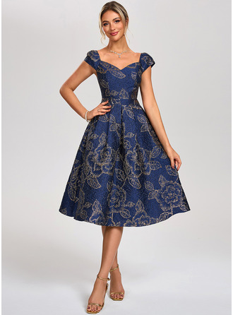 Sweetheart Cap Sleeve A-line Jacquard Midi Dress 