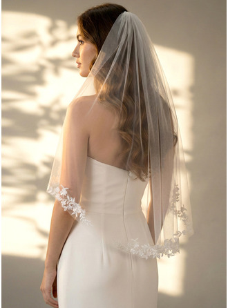 Lace Cut Edge Single Tier Bridal Short 30" Wedding Veils