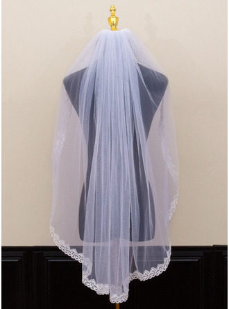 Lace Edge Single Tier Mantilla Fingertip Length 35" Wedding Veils