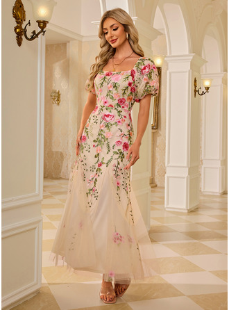Lace Maxi Dress