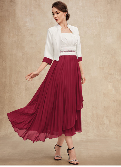 Corte em a decote quadrado lantejoulas chiffon vestido