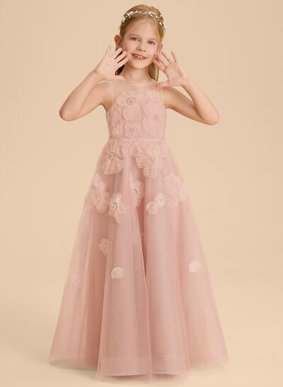 Robe trapèze avec perles en tulle