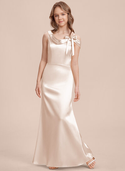 Kjole Slire i Stretch sateng med En skuldret Sløyfe