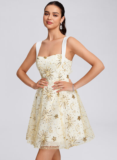 A-line Square Short Chiffon Sequin Homecoming Dress With Sequins Bow 