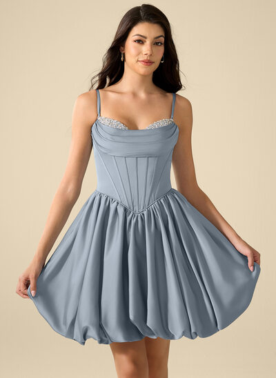 Kleid in Prinzessin-Linie mit Herzausschnitt Spaghettiträger Korsett aus Matter Satin