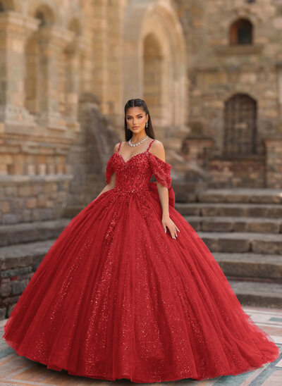 Klänning Balklänning/Prinsessa med Off-shoulder Korta ärmar Beading
