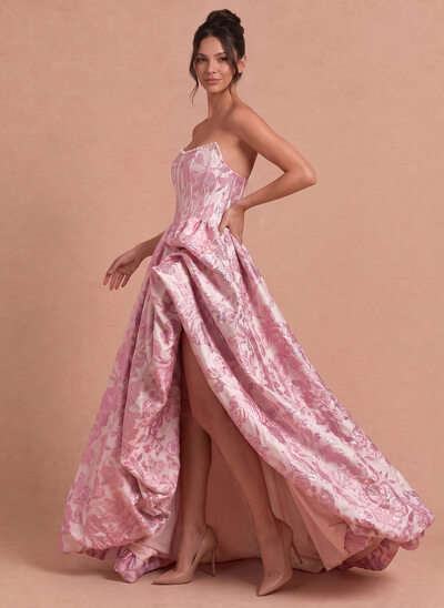 Robe princesse à bustier avec fronces en jacquard
