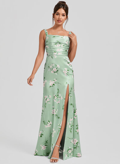 Robe de demoiselle d'honneur sirène col carré longueur ras du sol satin mat 